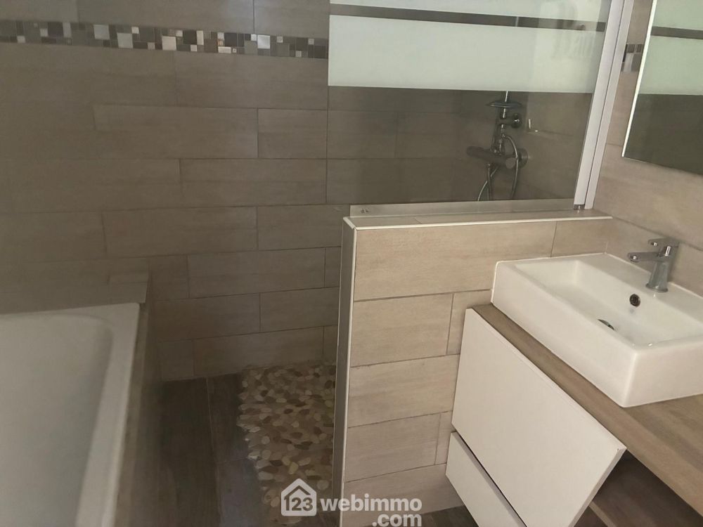 Photo 14 - Le Luc 83340 à Le Luc