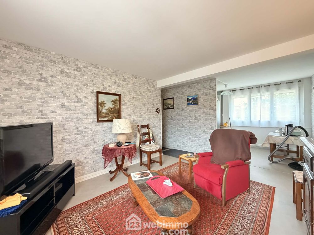 Photo 4 - Laon 02000 à Laon