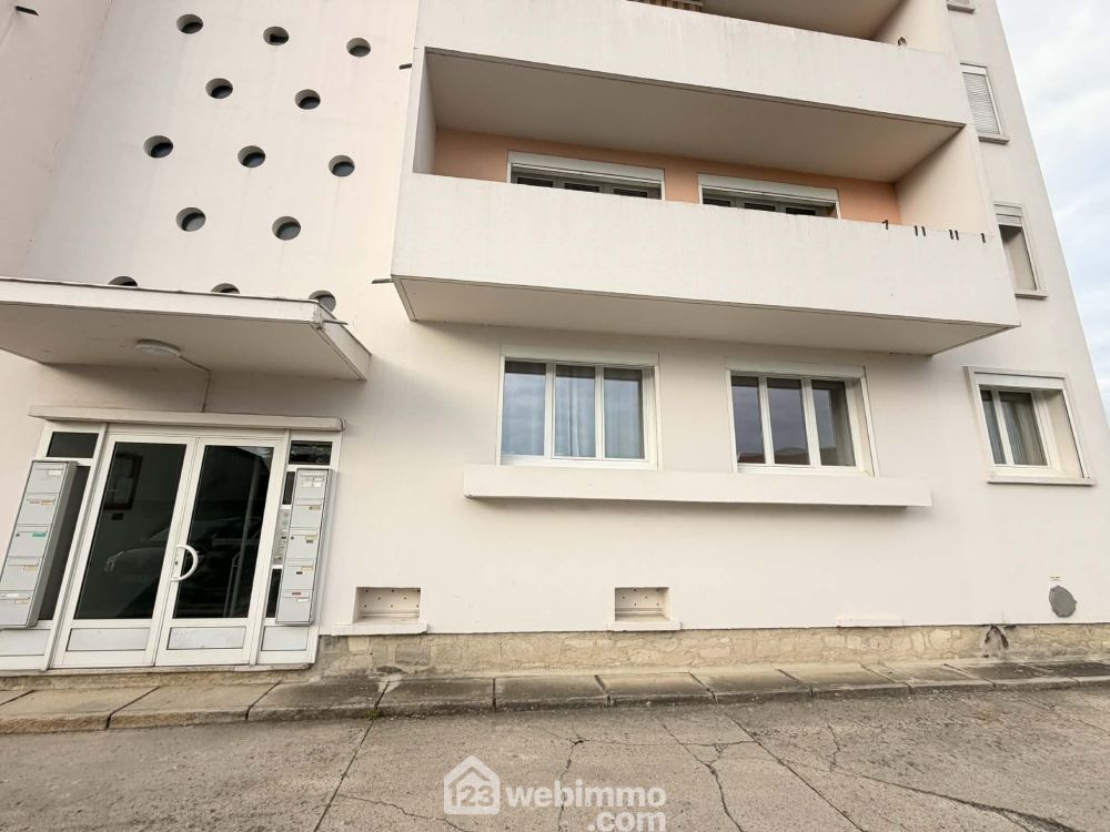 Photo 17 - Laon 02000 à Laon