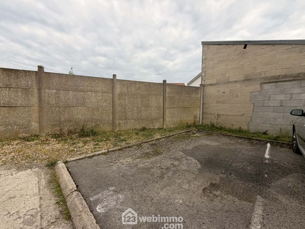 Photo 16 - Laon 02000 à Laon