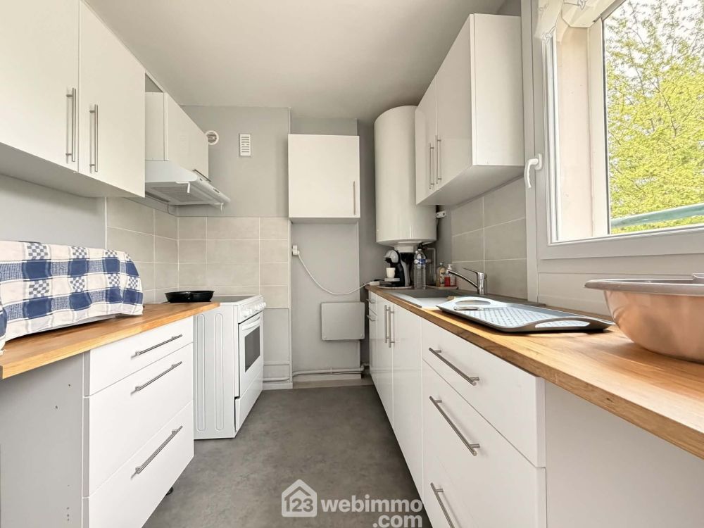 Photo 7 - Laon 02000 à Laon