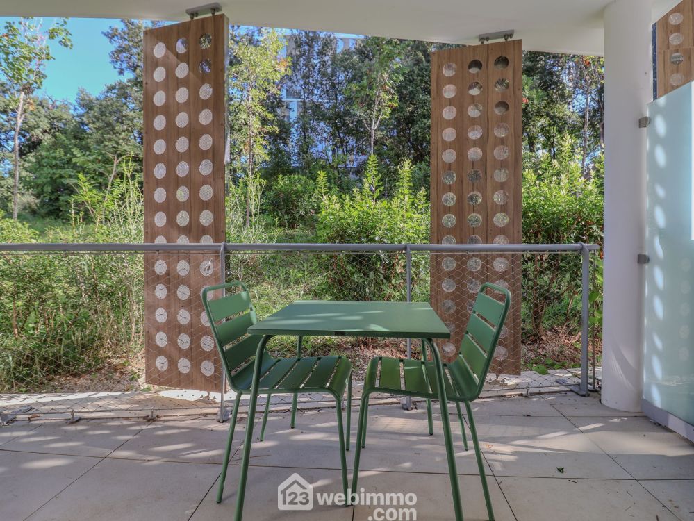 Photo 2 - Marseille 13008 à Marseille