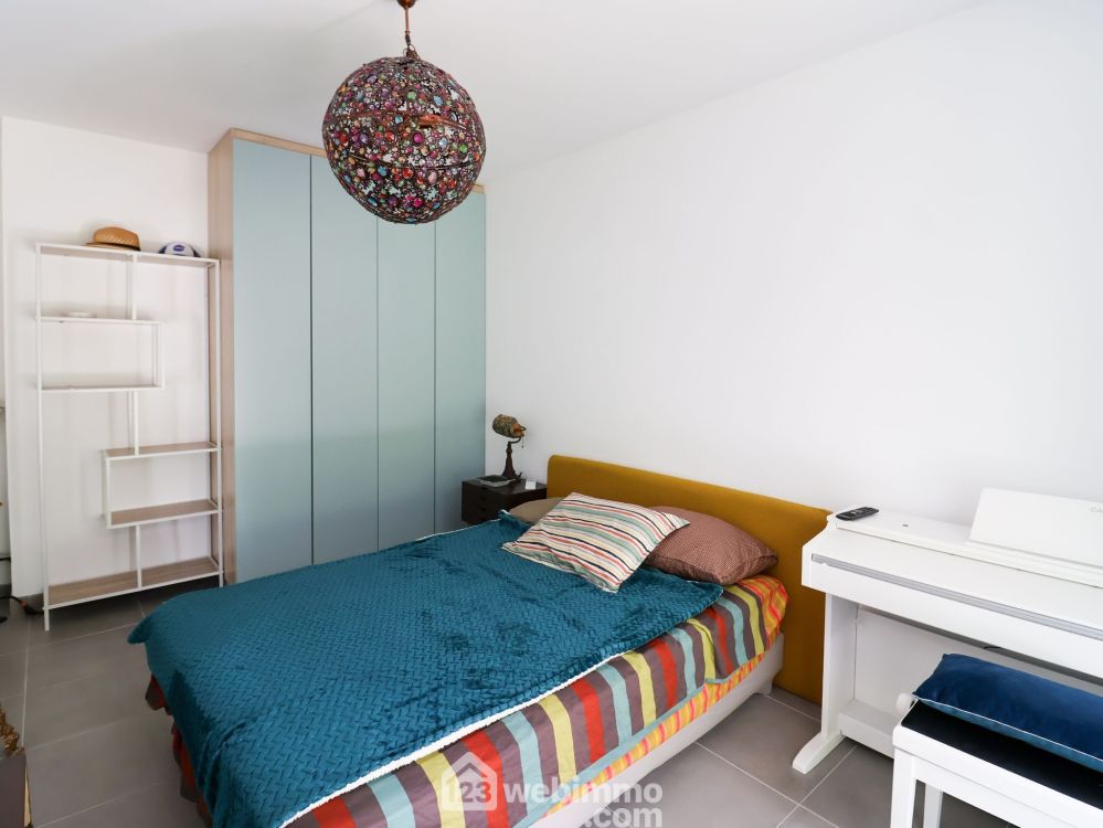 Photo 15 - Marseille 13008 à Marseille