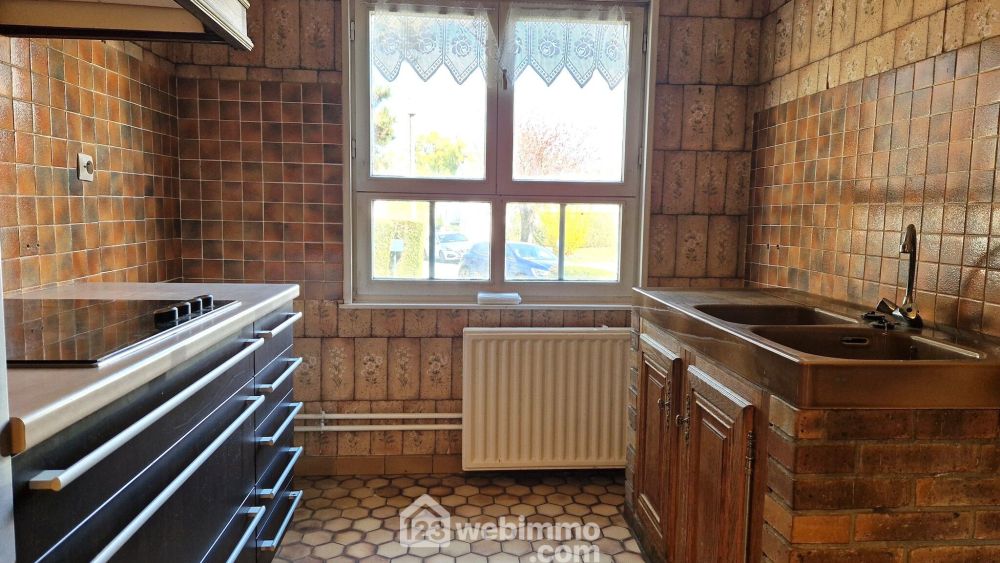 Photo 4 - Chambry 02000 à Chambry