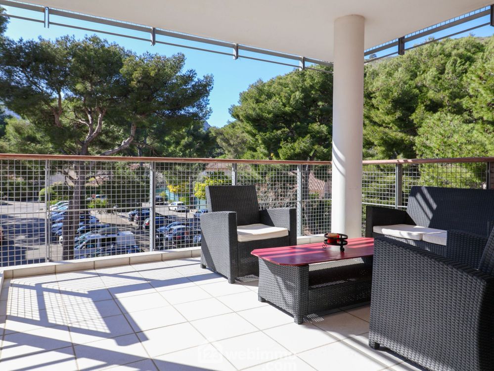 Photo 1 - Marseille 13009 à Marseille