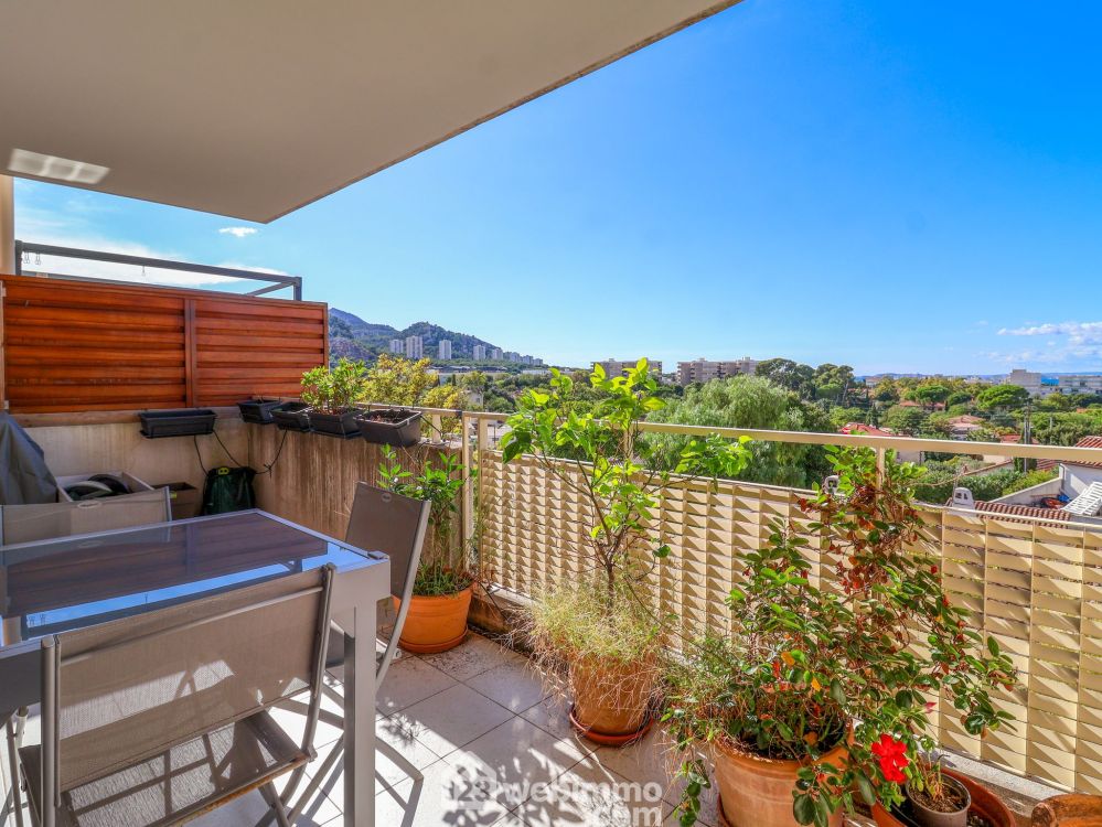 Photo 2 - Marseille 13009 à Marseille