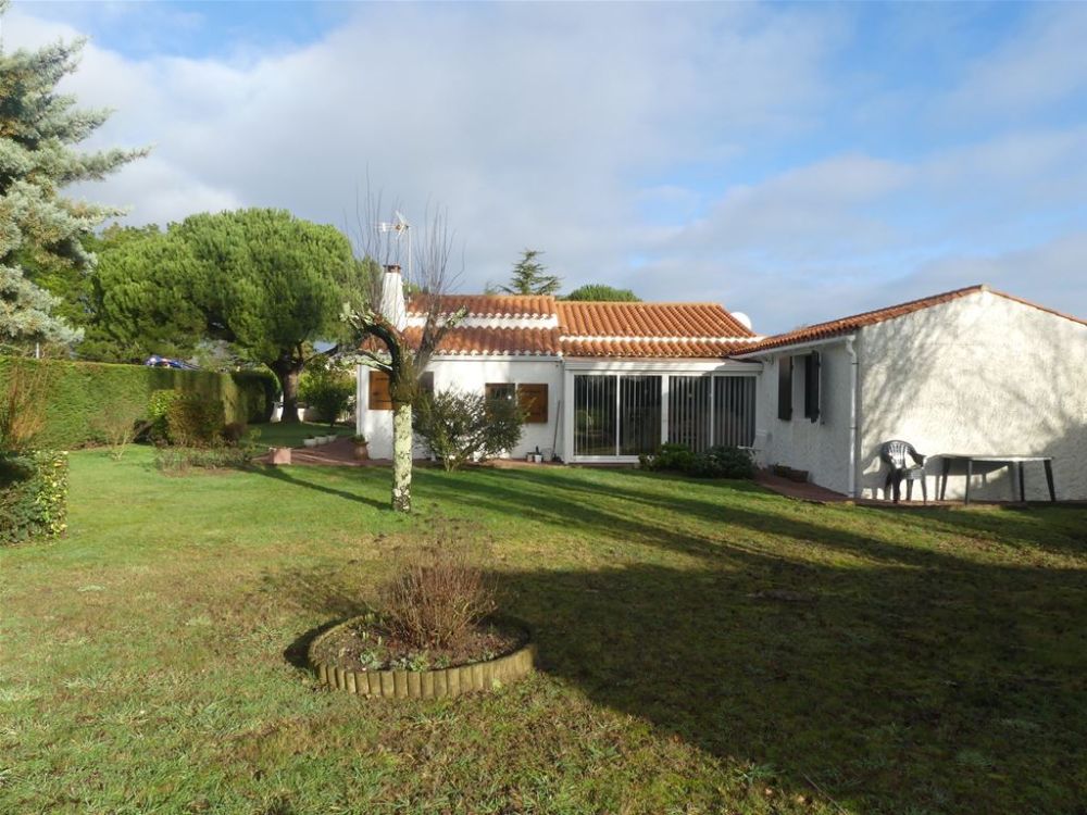 Photo 1 - Saint-Hilaire-la-Forêt 85440 à Saint-Hilaire-la-Forêt