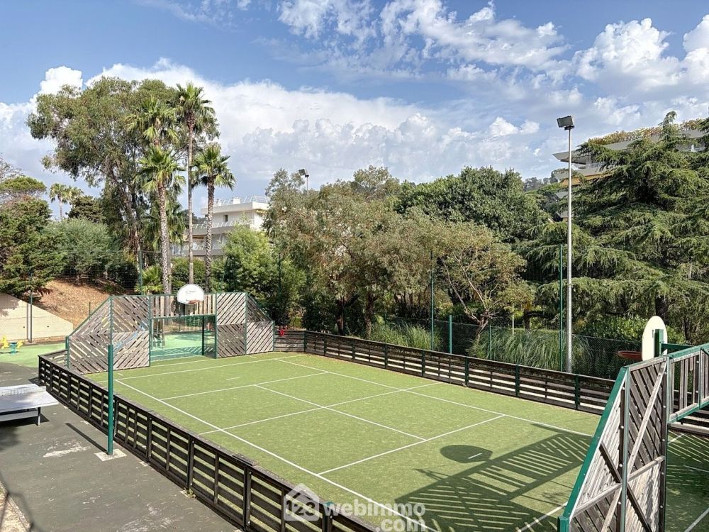 Photo 13 - Cannes 06150 à Cannes