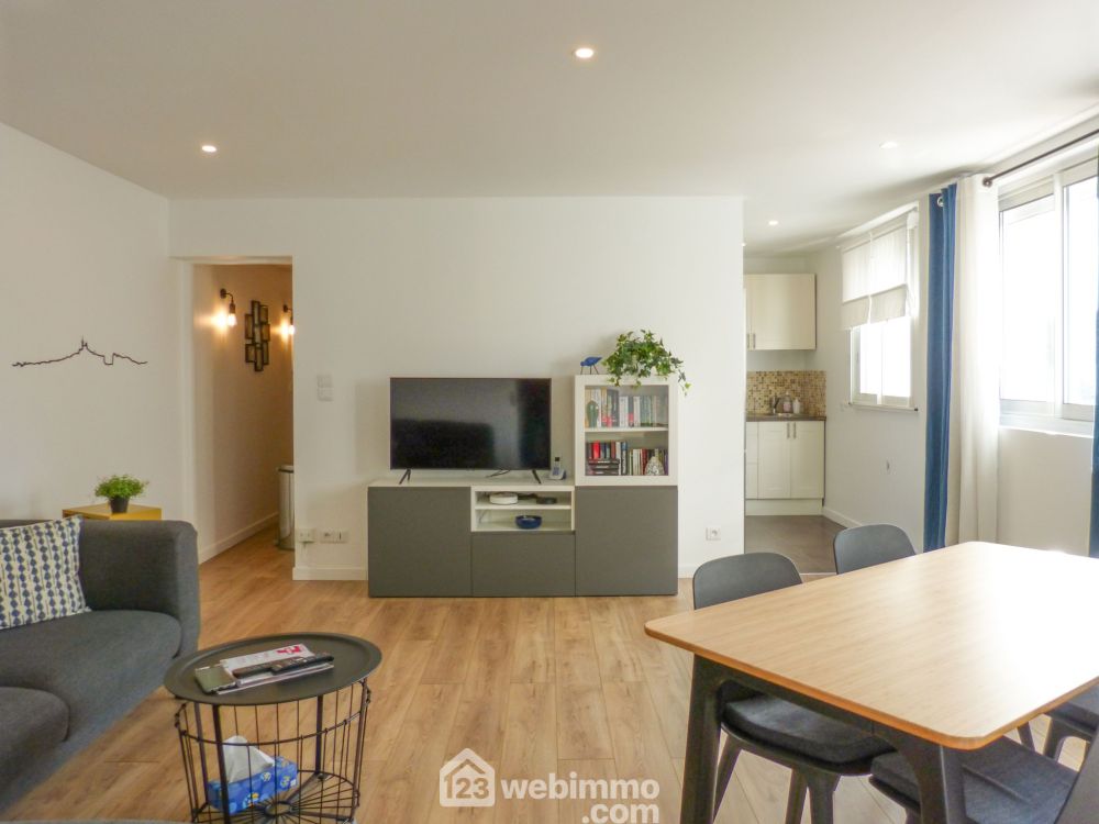 Photo 3 - Marseille 13008 à Marseille