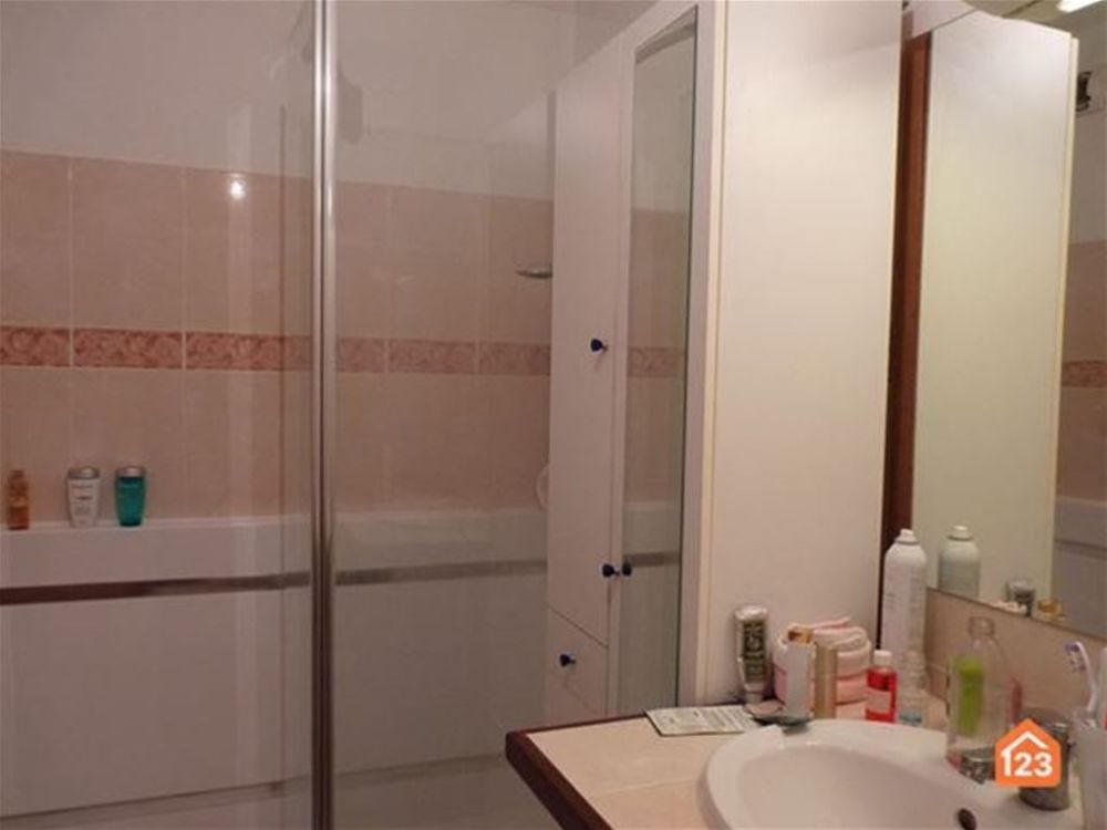 Photo 8 - Nîmes 30000 à Nîmes