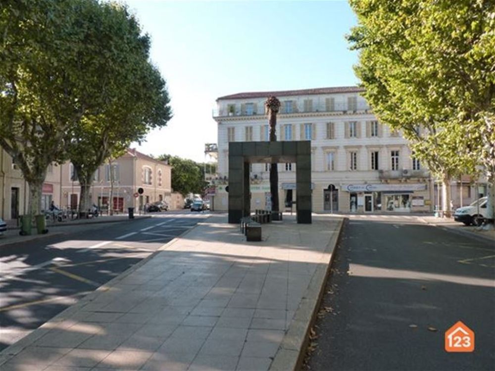 Photo 10 - Nîmes 30000 à Nîmes