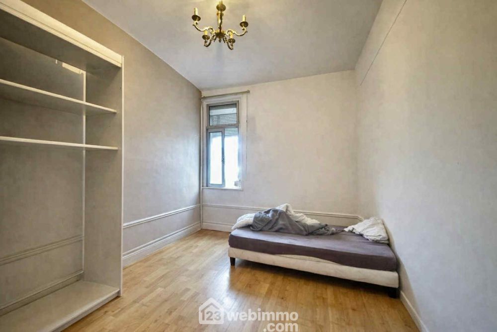 Photo 13 - Saint-Quentin 02100 à Saint-Quentin