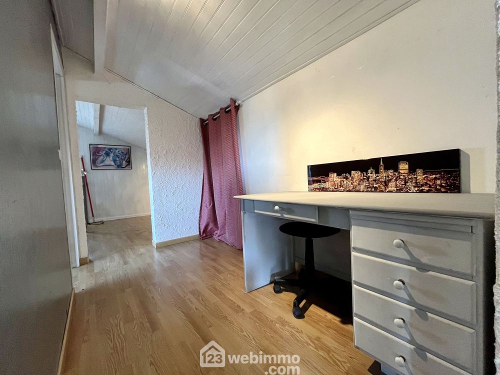 Photo 14 - Saint-Médard-en-Jalles 33160 à Saint-Médard-en-Jalles