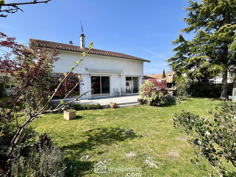 Photo 18 - Saint-Médard-en-Jalles 33160 à Saint-Médard-en-Jalles