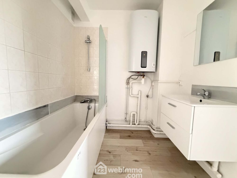 Photo 15 - Laon 02000 à Laon