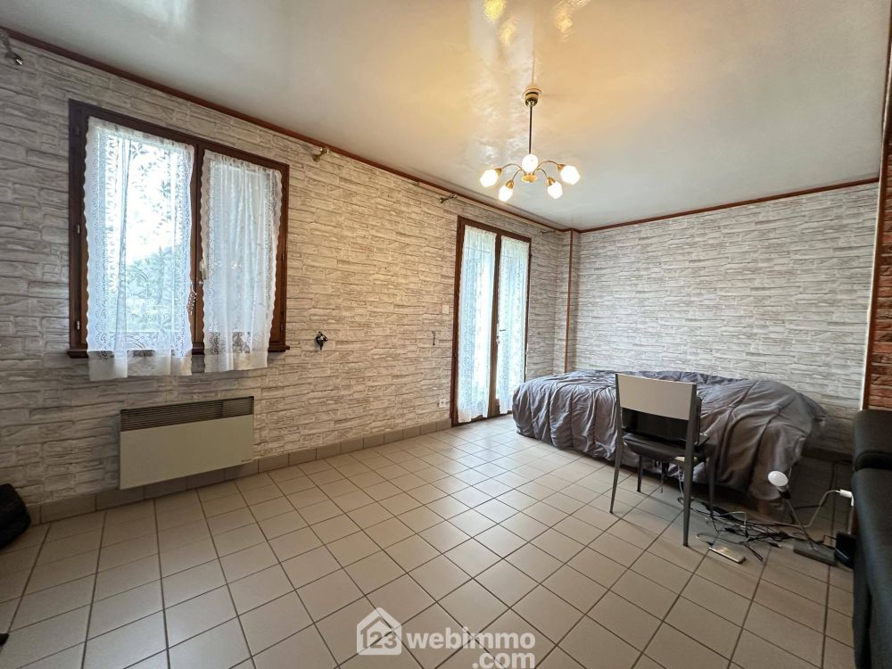 Photo 6 - Chambry 02000 à Chambry