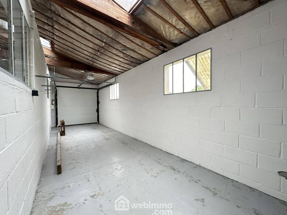 Photo 27 - Chambry 02000 à Chambry