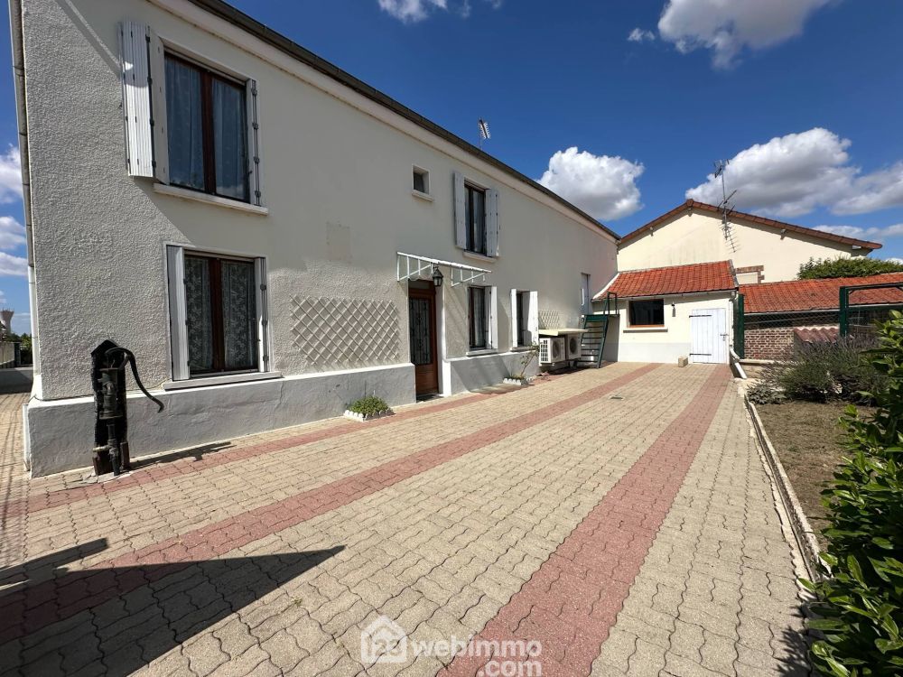 Photo 19 - Chambry 02000 à Chambry