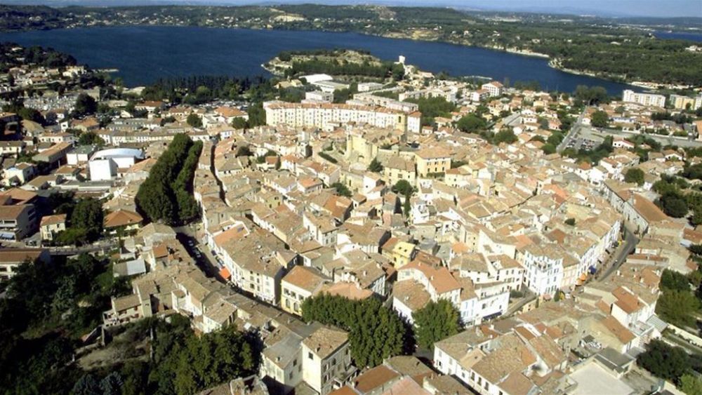 Photo 8 - istres 13800 à istres