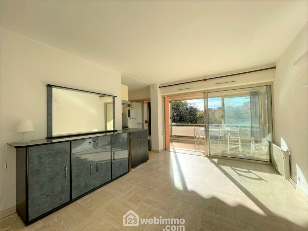 Photo 2 - Sainte-Maxime 83120 à Sainte-Maxime