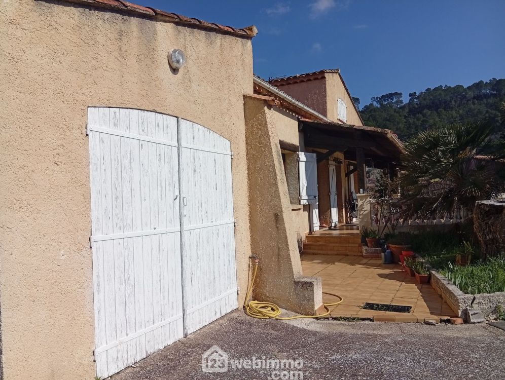 Photo 7 - Le Luc 83340 à Le Luc