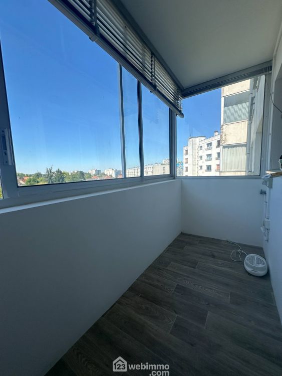 Photo 9 - Laon 02000 à Laon