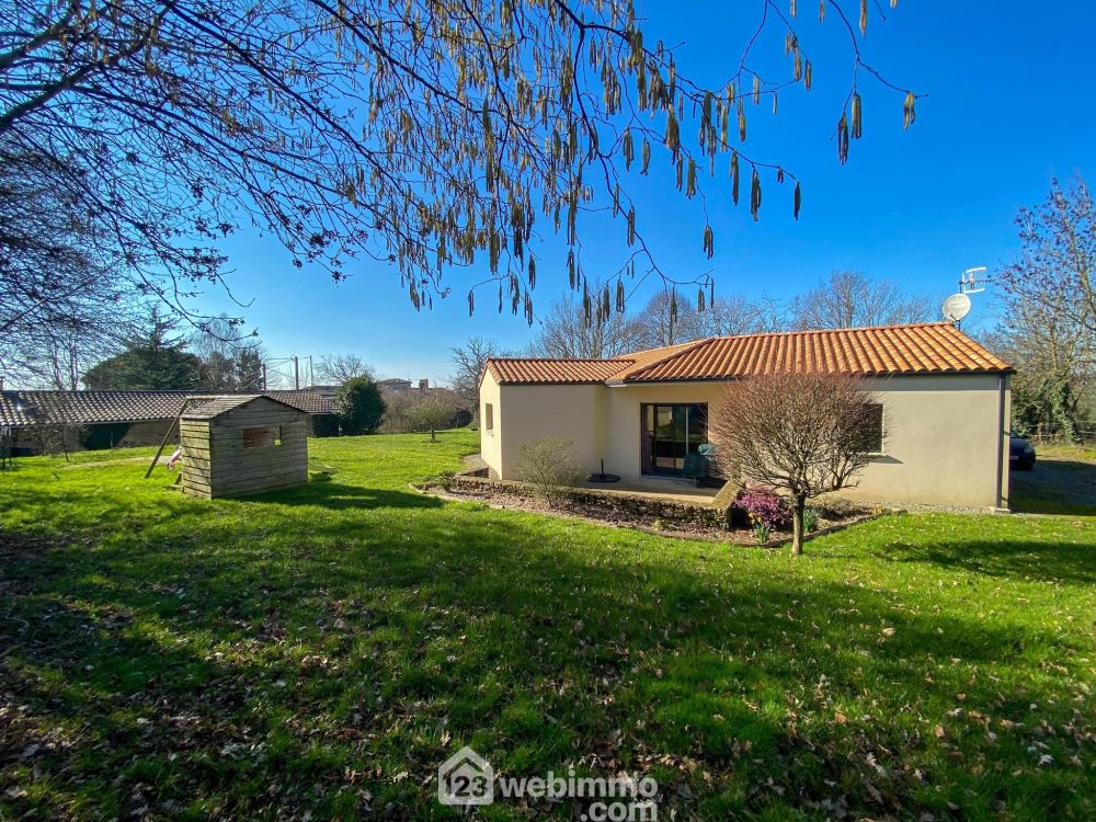 Photo 11 - Pouzauges 85700 à Pouzauges