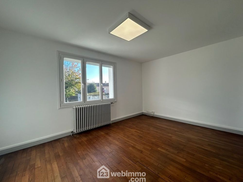 Photo 10 - Migné-Auxances 86440 à Migné-Auxances