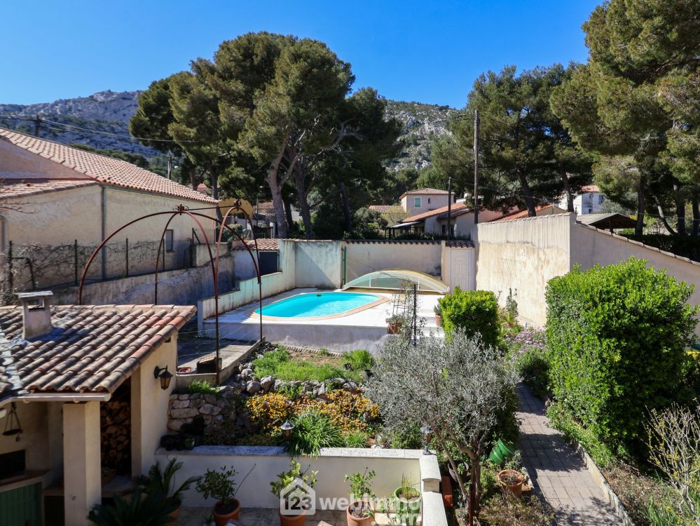 Photo 13 - Marseille 13009 à Marseille