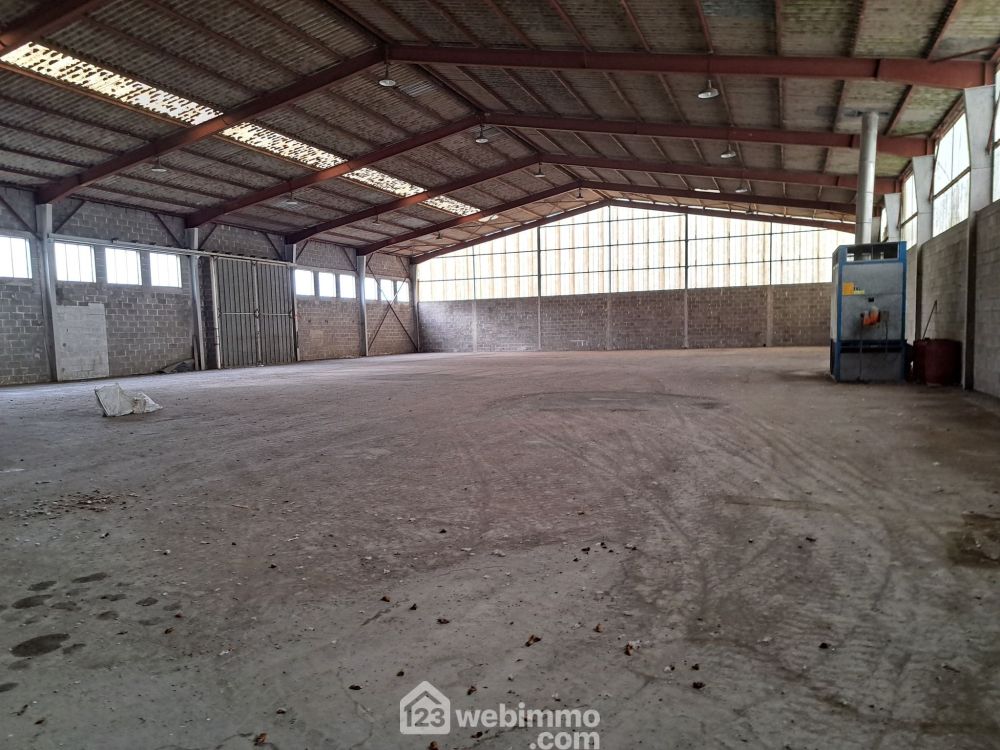 Photo 3 - Bazoches-et-Saint-Thibaut 02220 à Bazoches-et-Saint-Thibaut