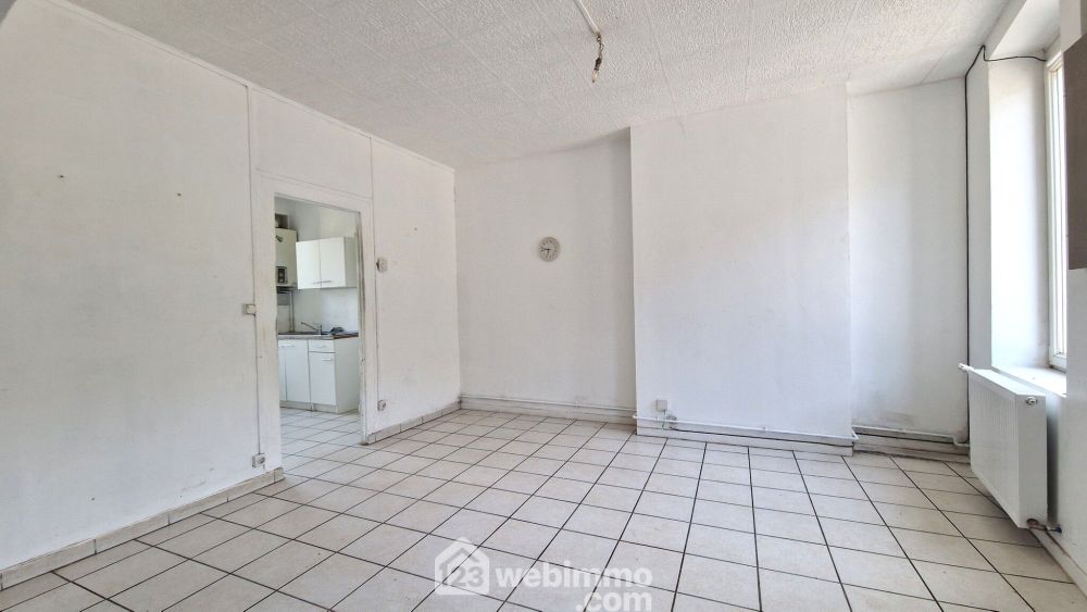 Photo 6 - Laon 02000 à Laon