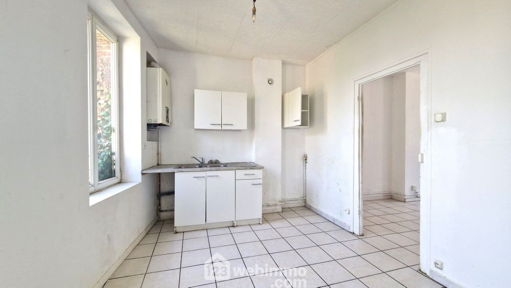 Photo 7 - Laon 02000 à Laon