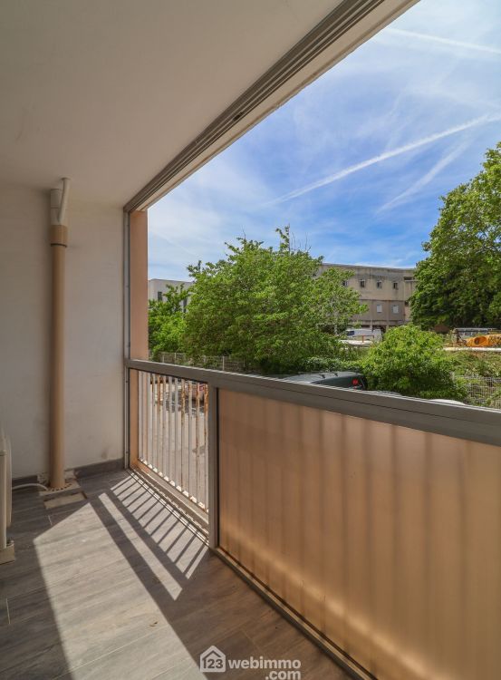 Photo 8 - Marseille 13008 à Marseille