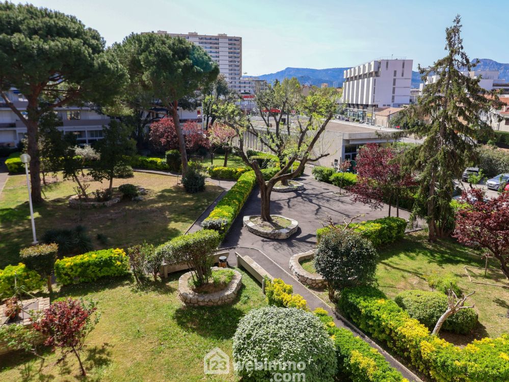 Photo 6 - Marseille 13008 à Marseille