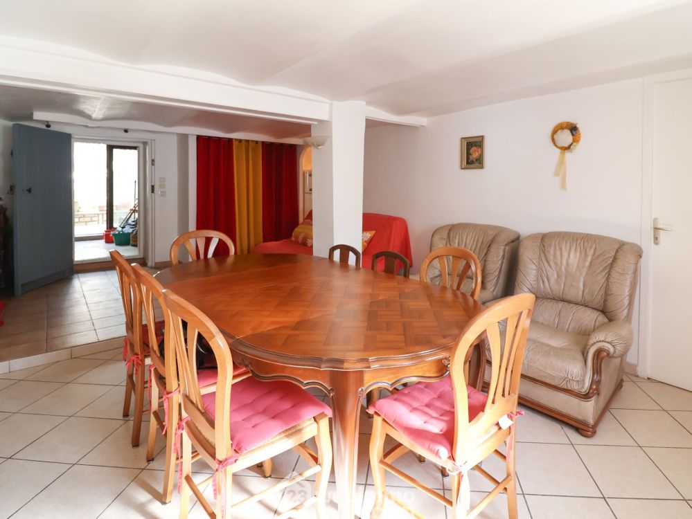 Photo 16 - Marseille 13008 à Marseille