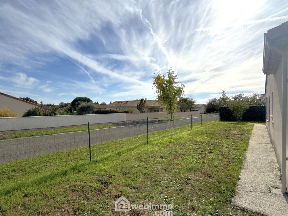 Photo 24 - Quinçay 86190 à Quinçay