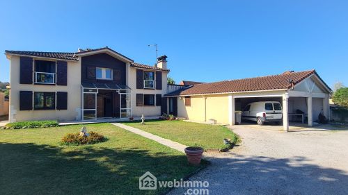 Maison 370 m² Idron 64320