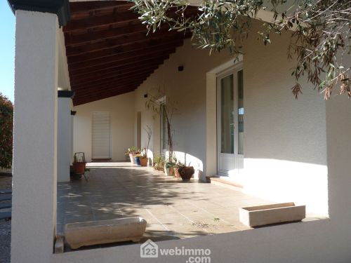 Villas 126 m² Mèze 34140