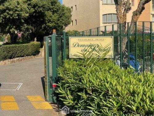 Parking extérieur 15 m² Sainte-Maxime 83120