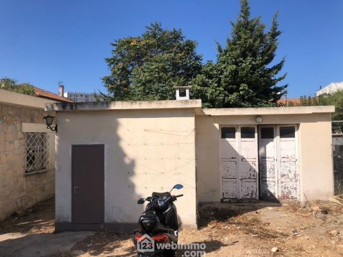 Villas 91.2 m² Marseille 13014