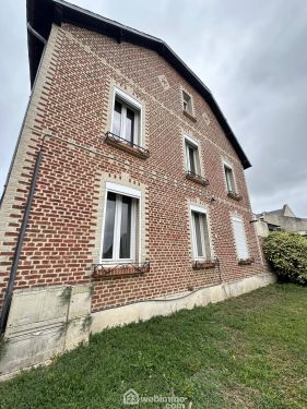Maison 196 m² Crécy-sur-Serre 02270