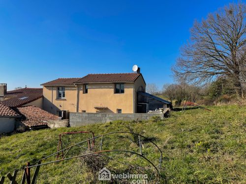 Maison de village 119 m² Sèvremont 85700