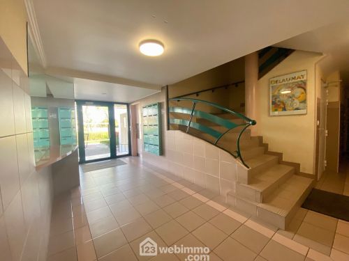 Appartement 76 m² Lisses 91090