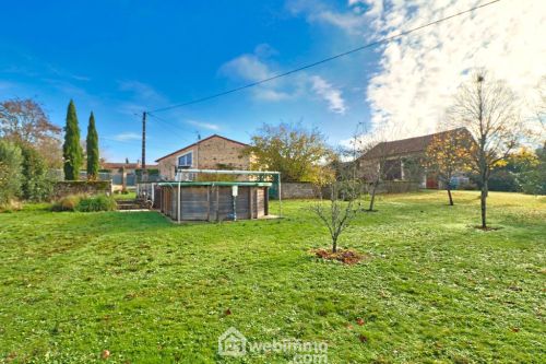 Longère 240.62 m² Val-de-Comporté 86400