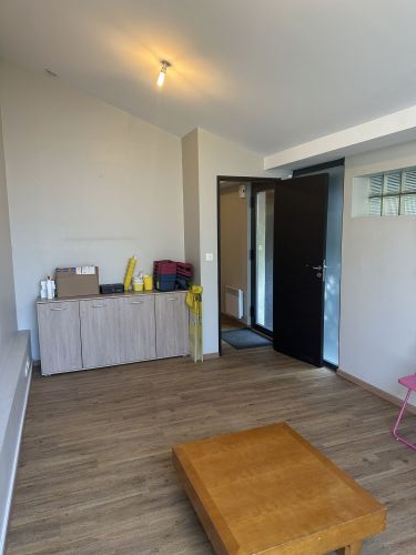 Local 28 m² Eysines 33320