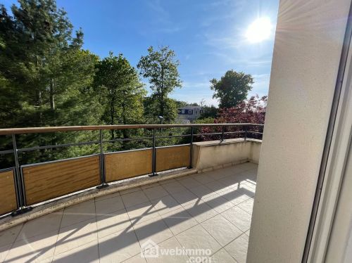 Appartement 81 m² Petit-Couronne 76650