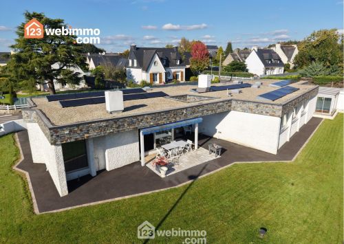 Maison d'architecte 234 m² Carhaix-Plouguer 29270