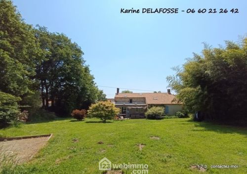 Corps de ferme 219 m² Aubigny-Les Clouzeaux 85430