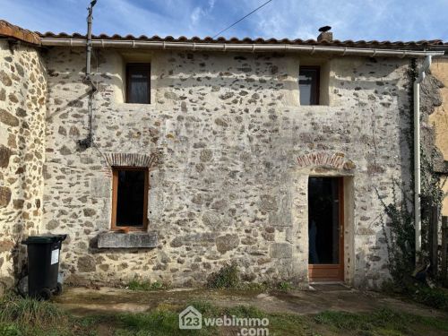 Maison de village 78 m² Cerizay 79140