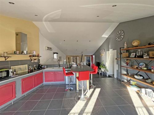 Appartement 124 m² Noves 13550